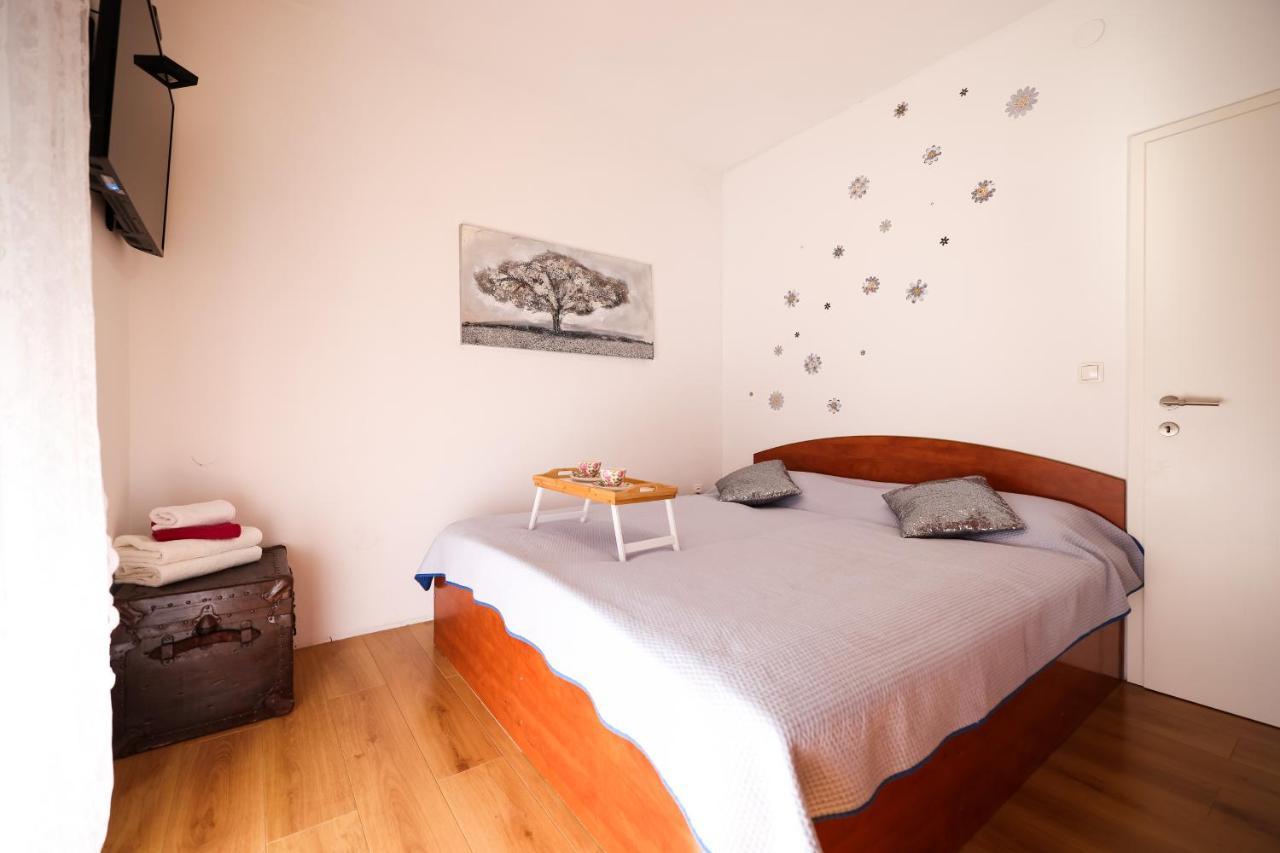 Apartman Heder Zadar Buitenkant foto