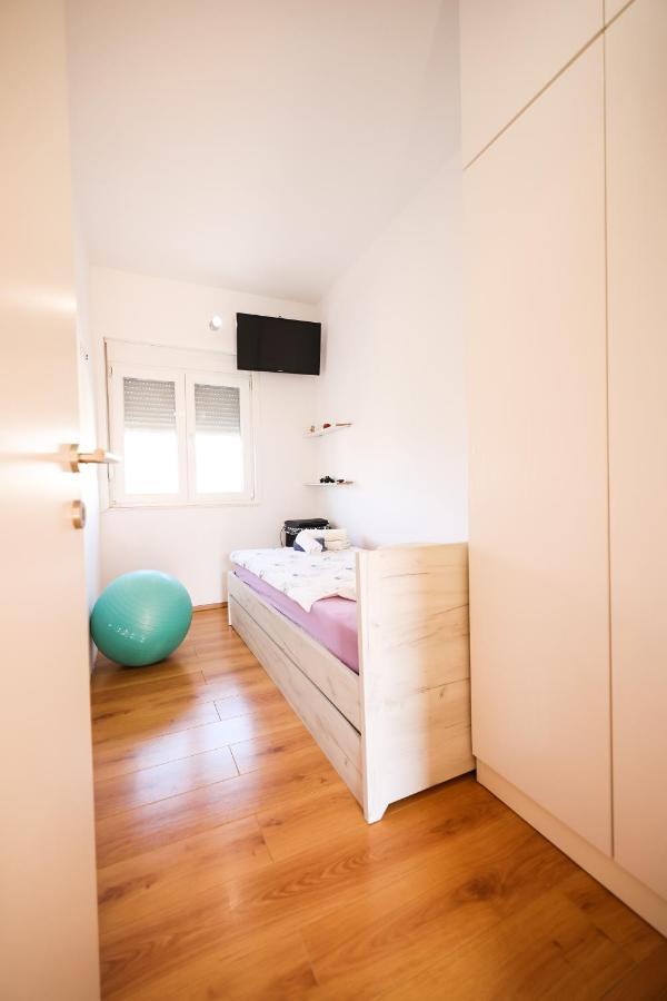 Apartman Heder Zadar Buitenkant foto